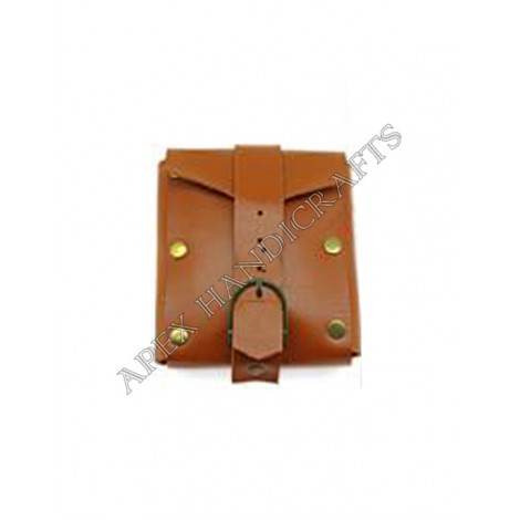 Medieval Leather Pouch with Brass Button APX-1043